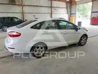 2015 Ford FIESTA photo