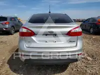 2015 Ford FIESTA фото