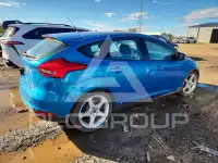 2015 Ford FOCUS фото