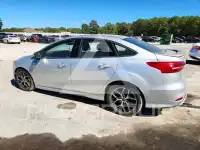 2015 Ford FOCUS фото