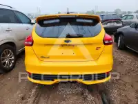 2015 Ford FOCUS фото