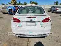 2015 Ford FOCUS фото