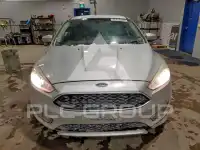 2015 Ford FOCUS photo
