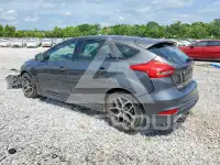 2015 Ford FOCUS фото