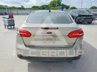 2015 Ford FOCUS photo