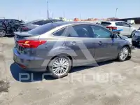 2015 Ford FOCUS фото