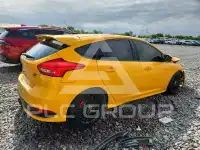 2015 Ford FOCUS фото