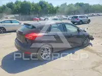 2015 Ford FOCUS photo
