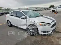 2015 Ford FOCUS фото