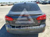 2015 Ford FOCUS фото