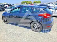 2015 Ford FOCUS фото