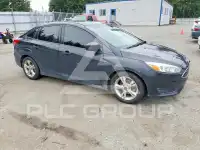 2015 Ford FOCUS фото