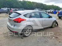2015 Ford FOCUS фото