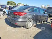 2015 Ford FOCUS фото
