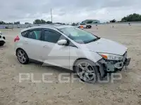 2015 Ford FOCUS фото