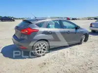 2015 Ford FOCUS фото