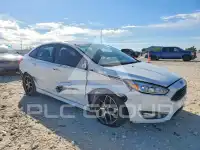 2015 Ford FOCUS photo