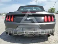 2015 Ford MUSTANG photo