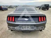 2015 Ford MUSTANG фото