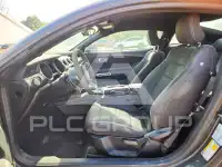 2015 Ford MUSTANG photo