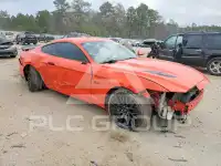 2015 Ford MUSTANG photo