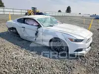 2015 Ford MUSTANG фото
