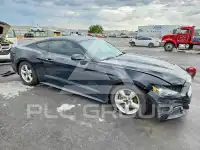 2015 Ford MUSTANG фото