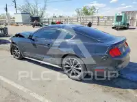 2015 Ford MUSTANG photo