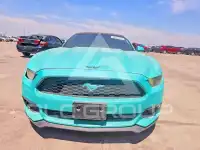 2015 Ford MUSTANG photo
