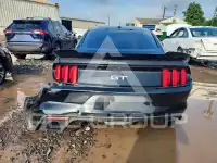 2015 Ford MUSTANG фото