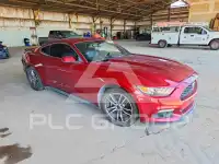 2015 Ford MUSTANG photo