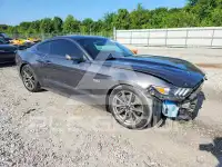 2015 Ford MUSTANG фото
