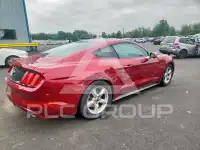 2015 Ford MUSTANG фото