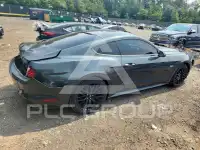 2015 Ford MUSTANG photo