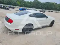 2015 Ford MUSTANG фото