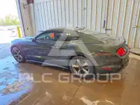 2015 Ford MUSTANG photo
