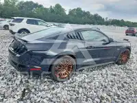 2015 Ford MUSTANG фото