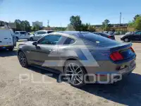 2015 Ford MUSTANG photo