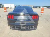 2015 Ford MUSTANG photo