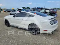 2015 Ford MUSTANG photo