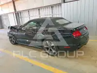 2015 Ford MUSTANG photo