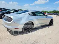 2015 Ford MUSTANG фото
