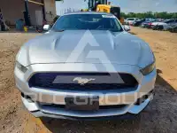 2015 Ford MUSTANG фото