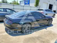 2015 Ford MUSTANG фото