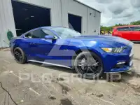 2015 Ford MUSTANG фото