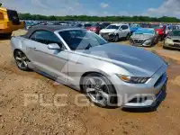 2015 Ford MUSTANG фото