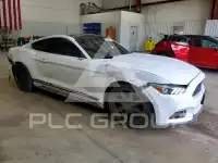2015 Ford MUSTANG фото