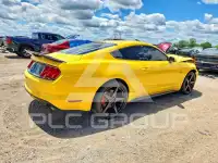 2015 Ford MUSTANG photo