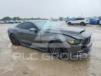 2015 Ford MUSTANG фото