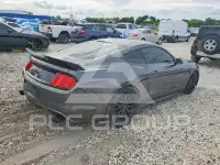2015 Ford MUSTANG photo